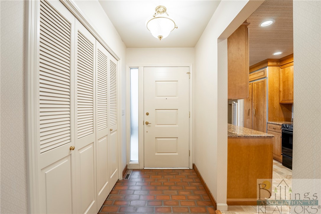 Billings, Montana 59102, United States, 2 Bedrooms Bedrooms, ,2 BathroomsBathrooms,Residential,Contingent,58570