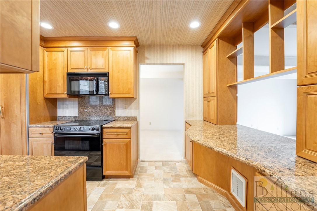 Billings, Montana 59102, United States, 2 Bedrooms Bedrooms, ,2 BathroomsBathrooms,Residential,Contingent,58570