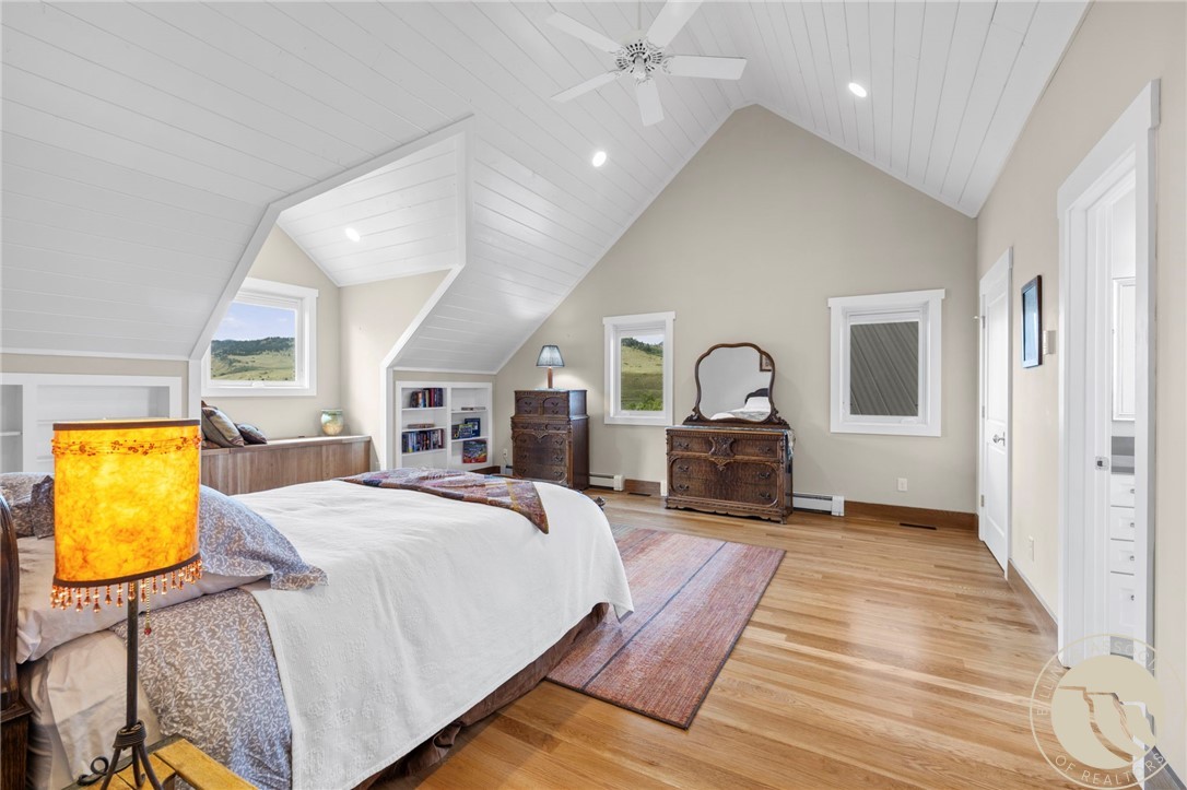 Nye, Montana 59061, United States, 5 Bedrooms Bedrooms, ,5 BathroomsBathrooms,Residential,Active,187984