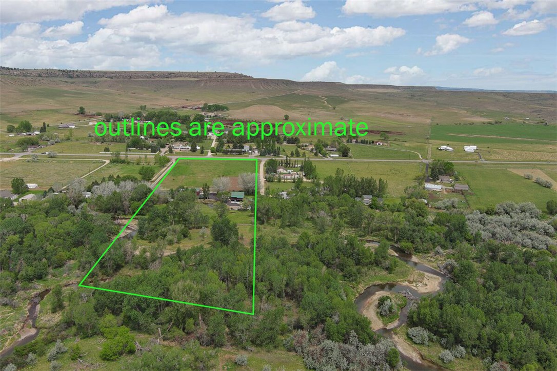 9874 US Highway 212