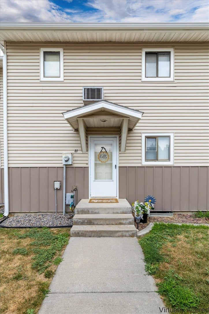3285 Canyon Drive 81