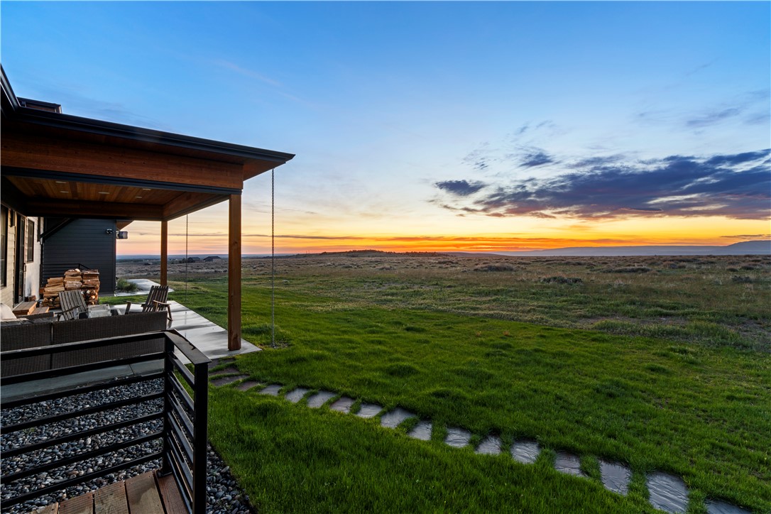 127 Meeteetse Meadows Rd