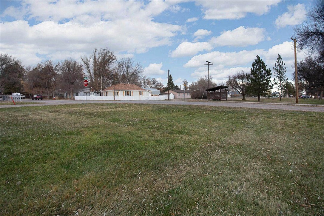 Joliet, Montana 59041, United States, 2 Bedrooms Bedrooms, ,1 BathroomBathrooms,Residential,Active,244879