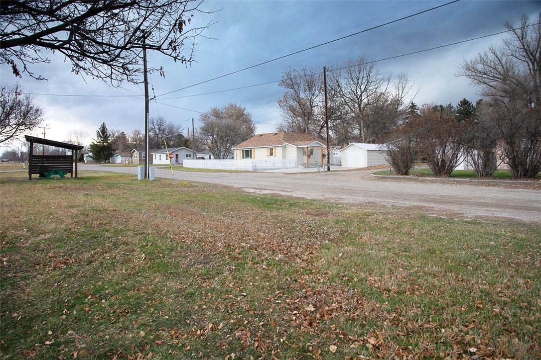 Joliet, Montana 59041, United States, 2 Bedrooms Bedrooms, ,1 BathroomBathrooms,Residential,Active,244879