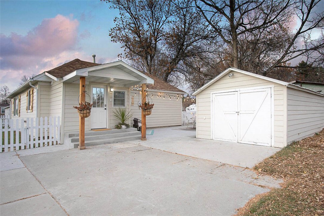 Joliet, Montana 59041, United States, 2 Bedrooms Bedrooms, ,1 BathroomBathrooms,Residential,Active,244879