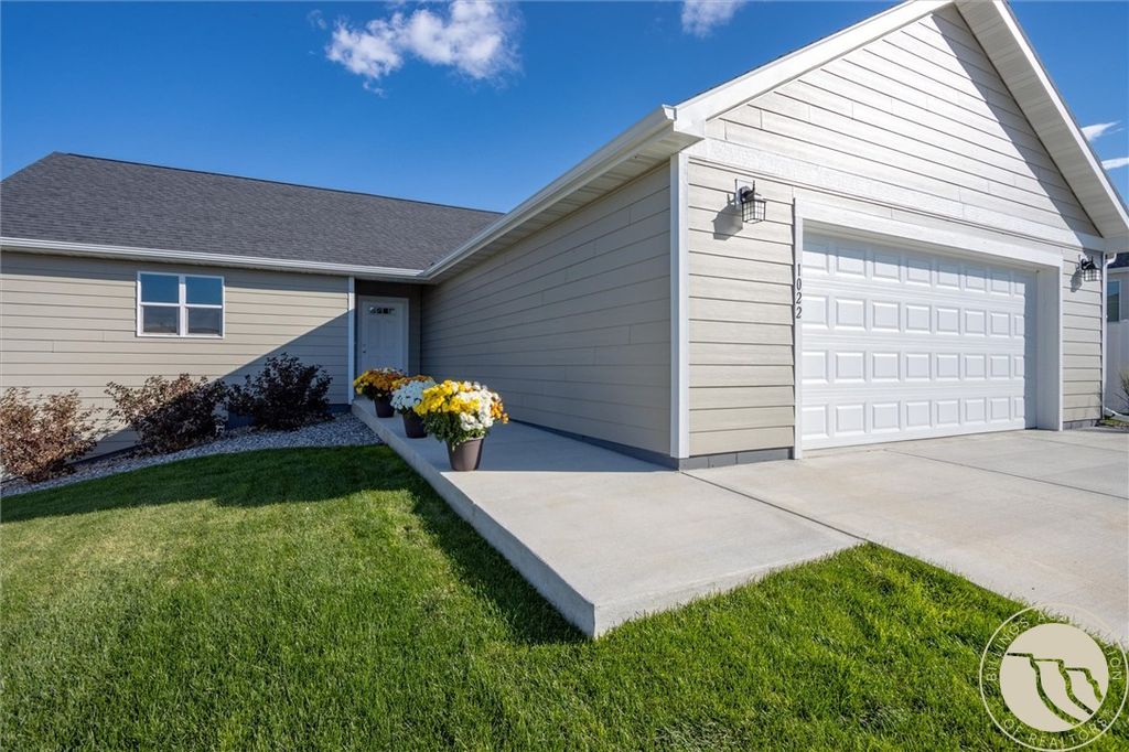 Photo of 1022 Matador Avenue, Billings, MT 59105 (MLS # 358455)