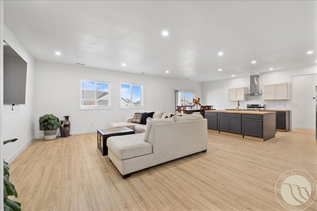 339 Annandale Road