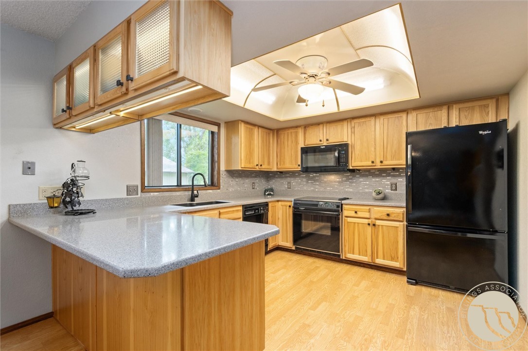 3441 Poly Drive 15