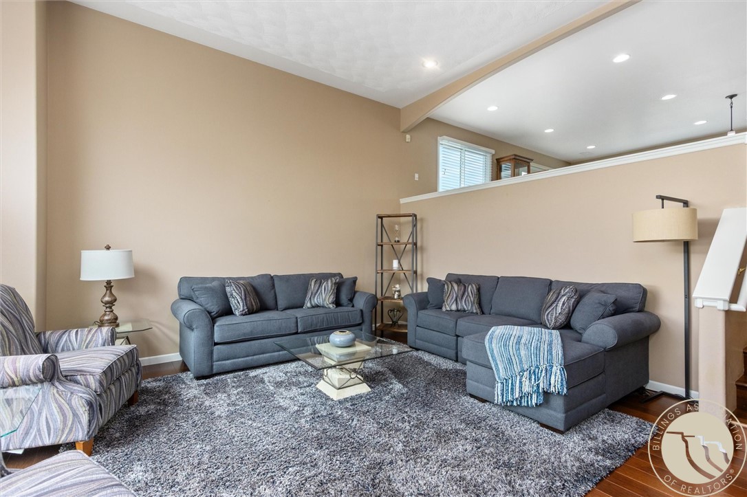 250 Wind Cave Circle