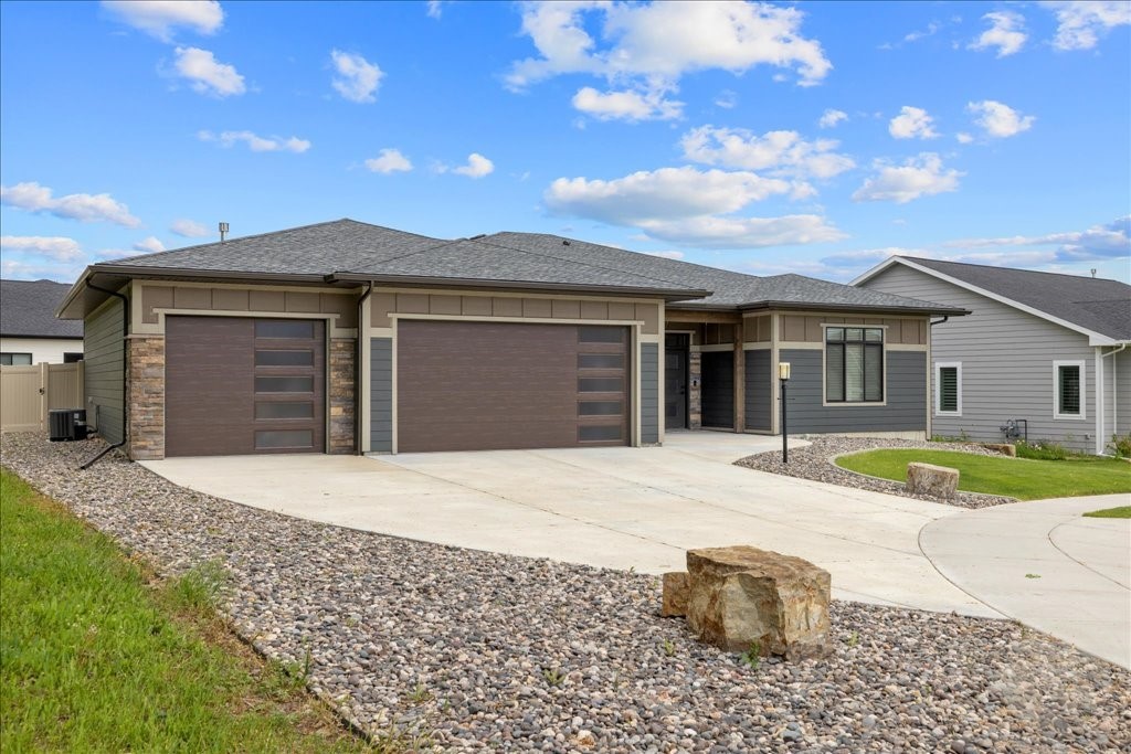 2713 Auburn Circle