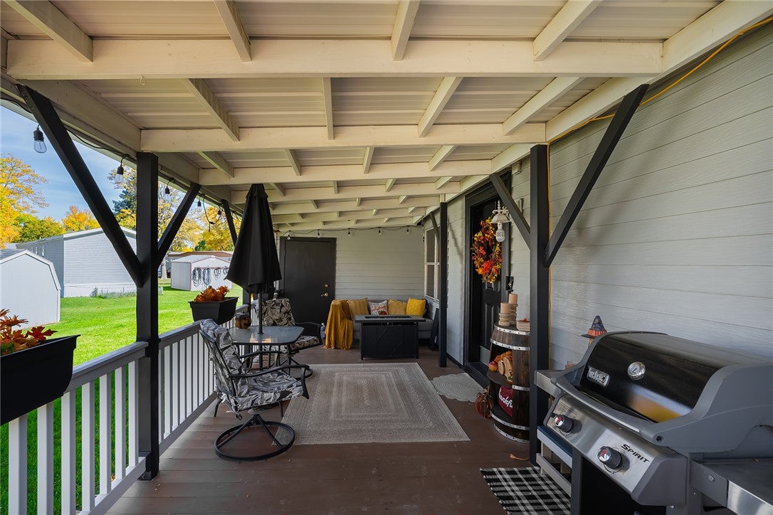 13 Plumcreek Dr