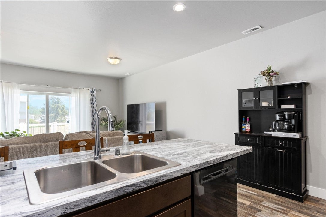 146 W Antelope Trail
