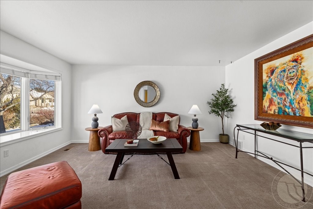 2466 Southridge Drive