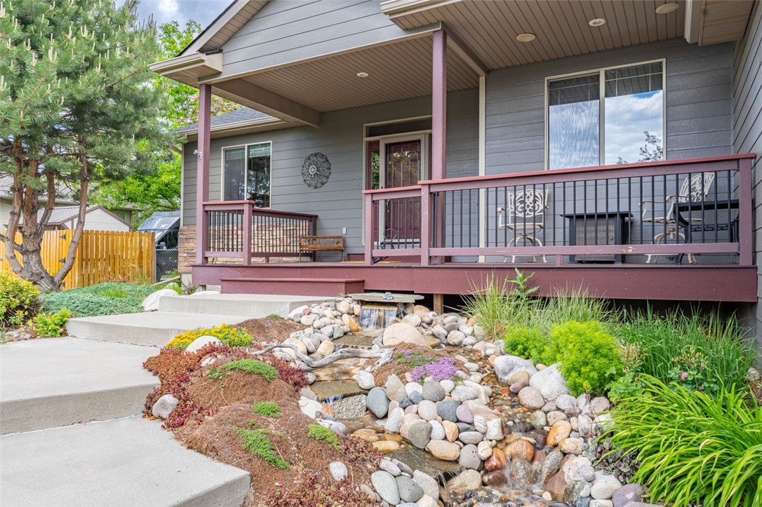 2175 Saddleback Drive