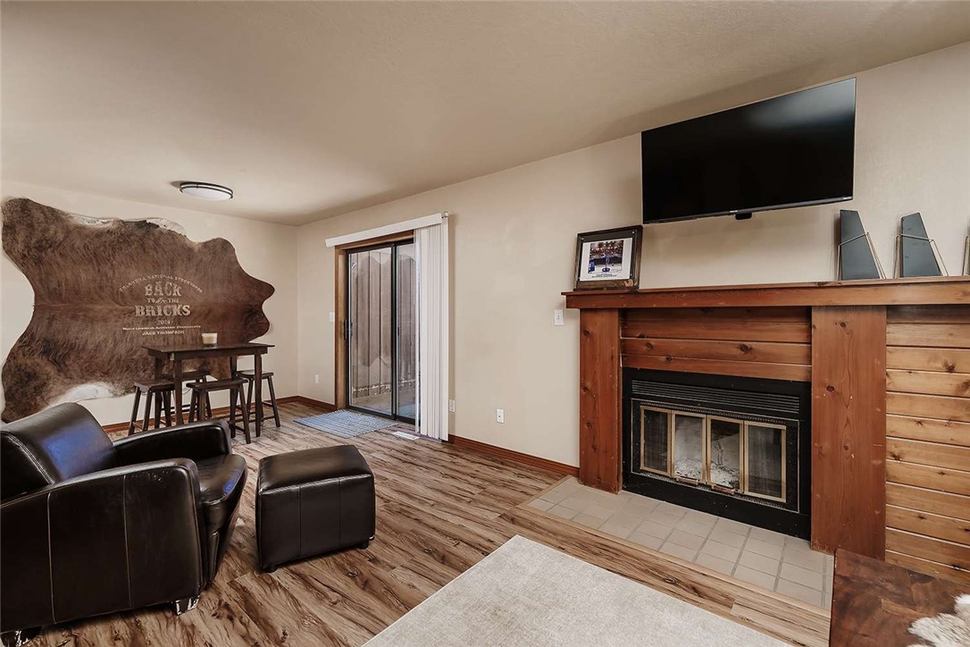 3400 Canyon Drive 3B