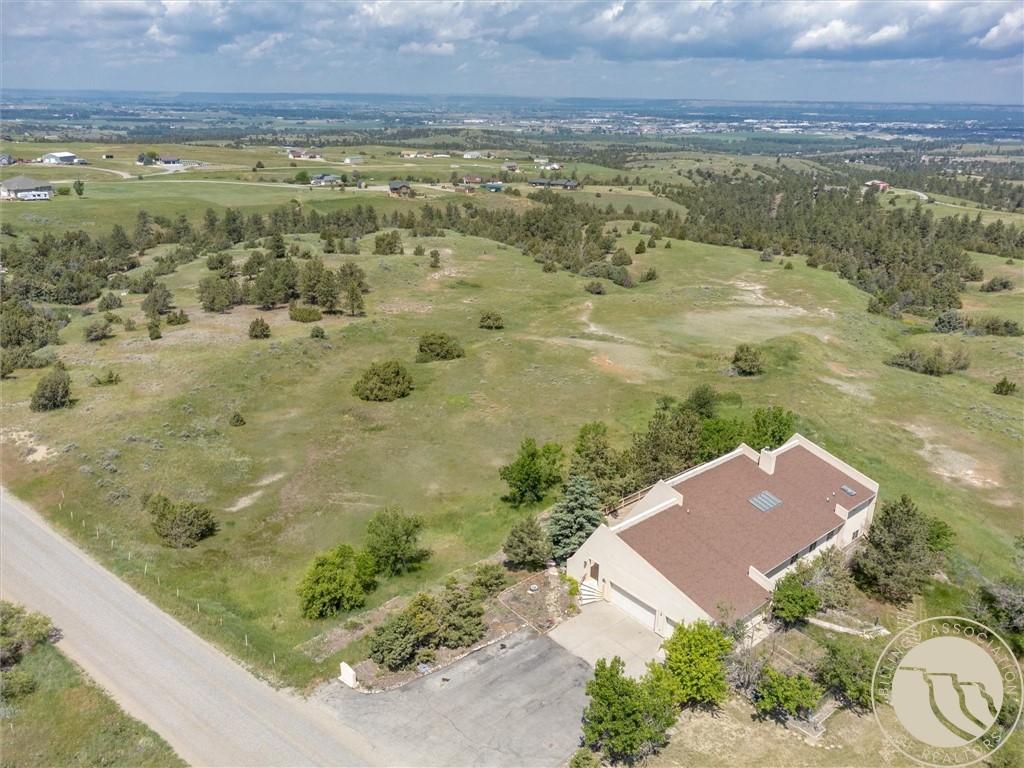 5915 Southridge Drive