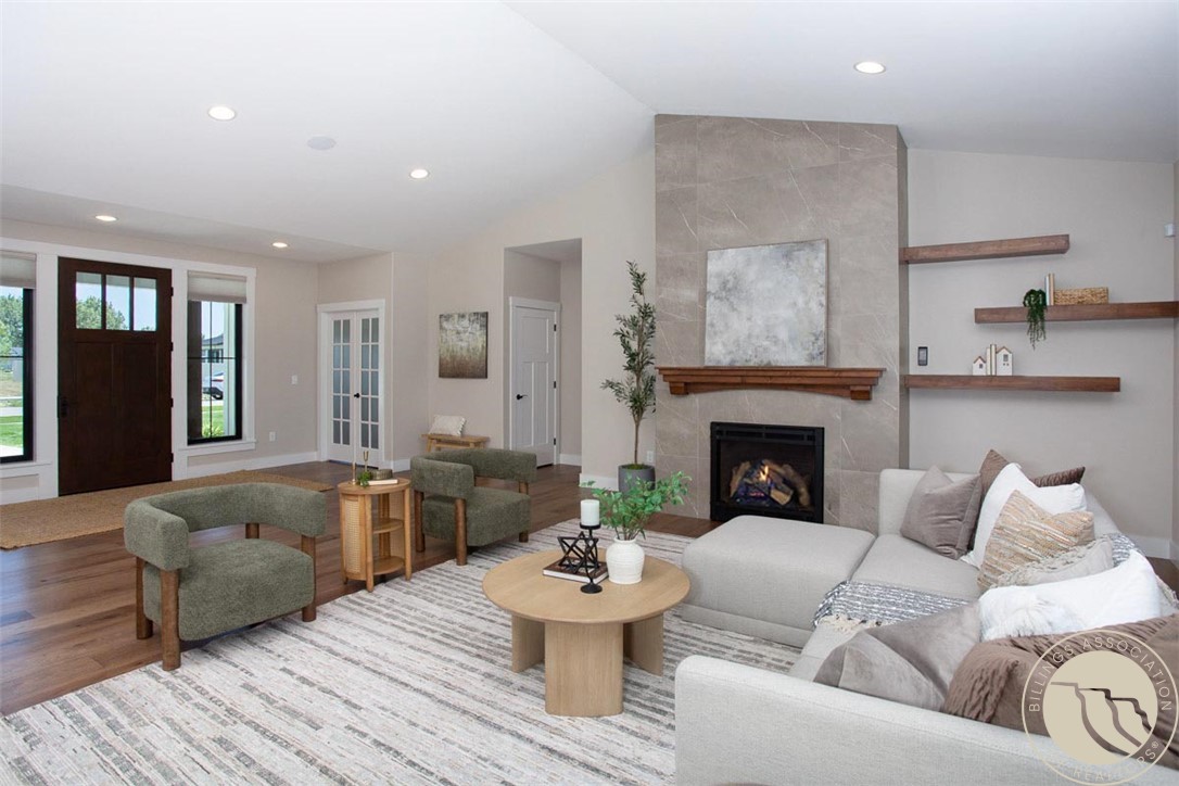 310 Moonstone Lane