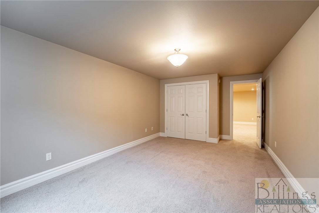 Billings, Montana 59106, United States, 6 Bedrooms Bedrooms, ,4 BathroomsBathrooms,Residential,Contingent,63449