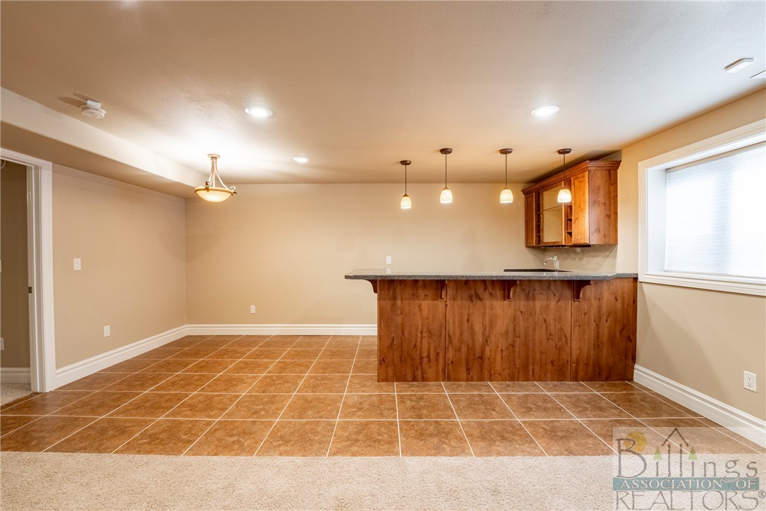 Billings, Montana 59106, United States, 6 Bedrooms Bedrooms, ,4 BathroomsBathrooms,Residential,Contingent,63449