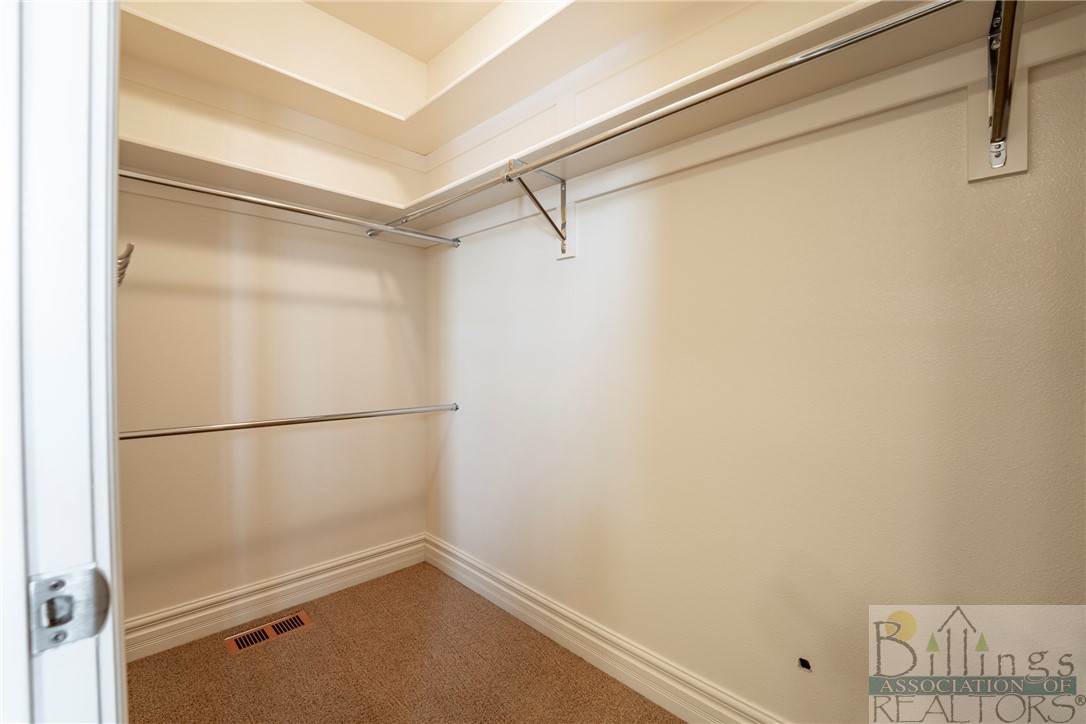 Billings, Montana 59106, United States, 6 Bedrooms Bedrooms, ,4 BathroomsBathrooms,Residential,Contingent,63449