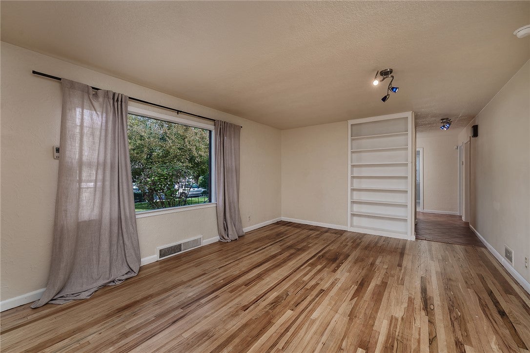 928 Parkhill Drive