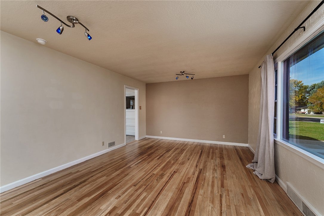 928 Parkhill Drive