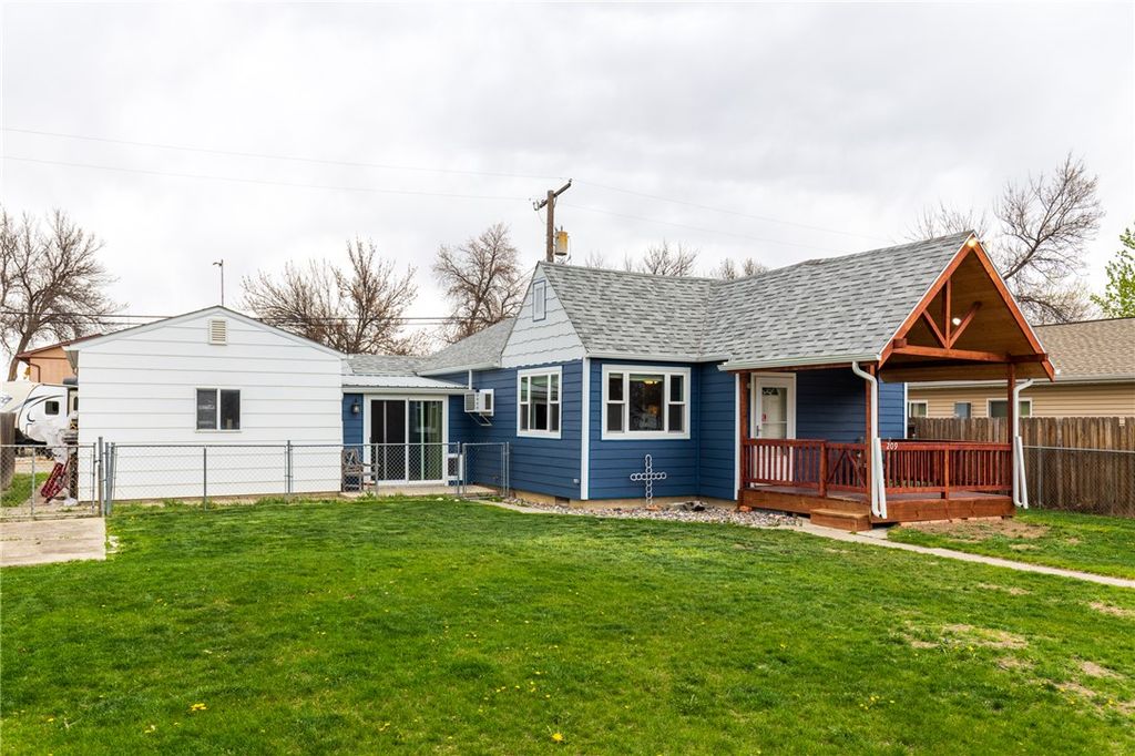 Photo of 209 E 5th Street, Laurel, MT 59044 (MLS # 358801)