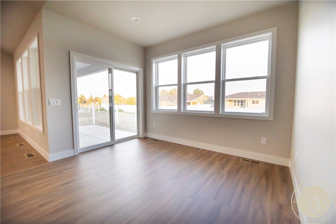 5226 Rich Lane