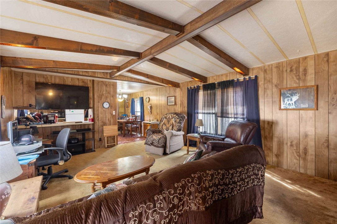 16 Woodgrain Drive