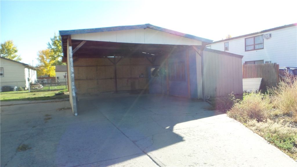 Photo of 4 S. Miles Avenue, Hardin, MT 59034 (MLS # 356168)