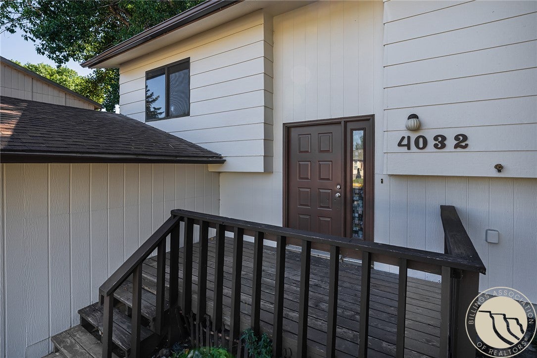 4032 Cambridge Drive