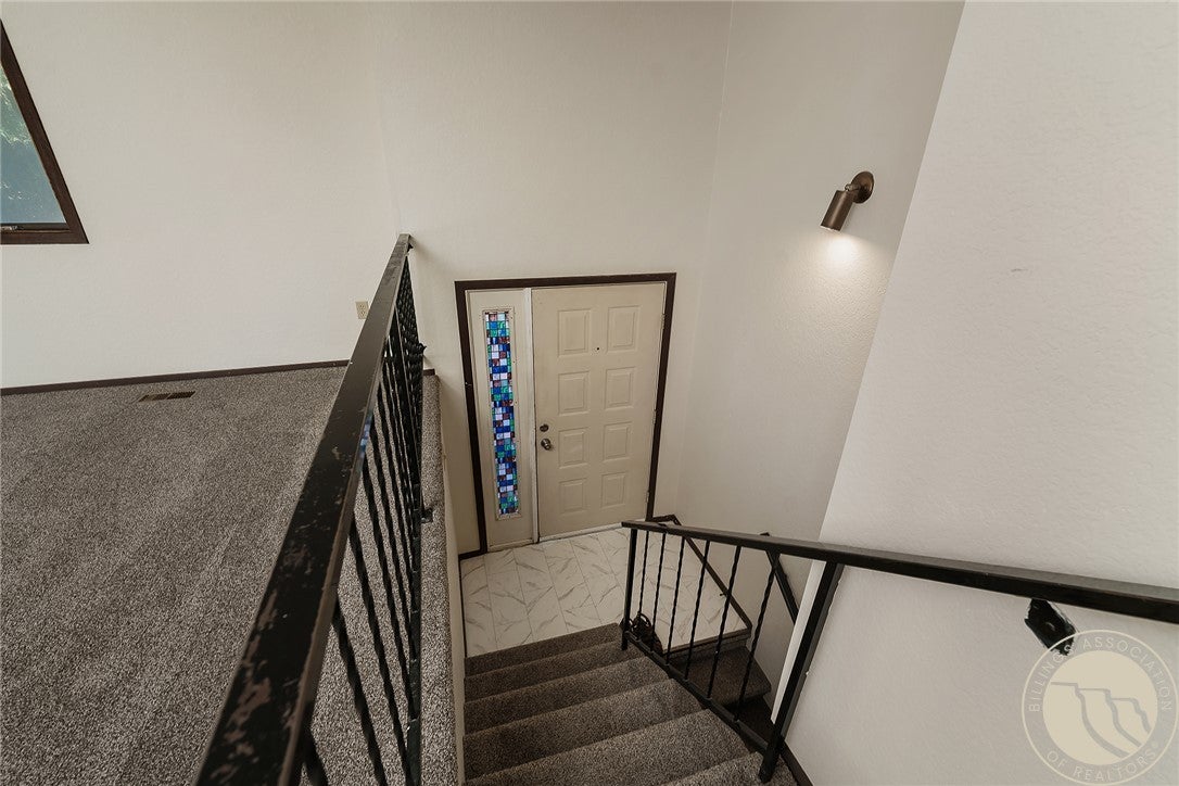 4032 Cambridge Drive