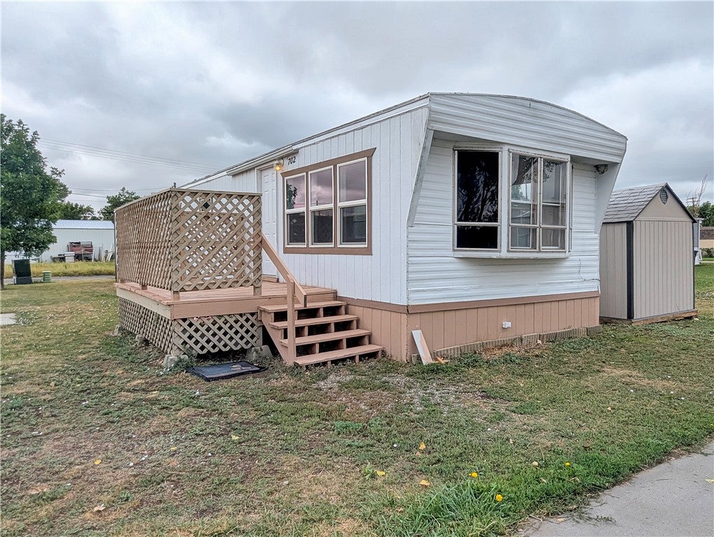702 Pine