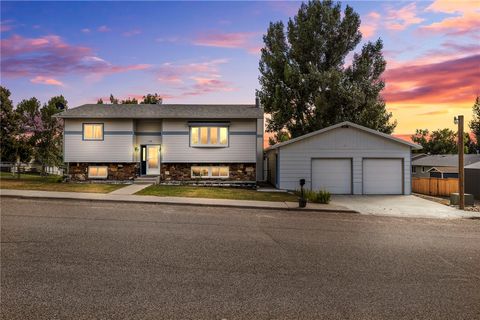 1106 W 12th Street Laurel MT 59044