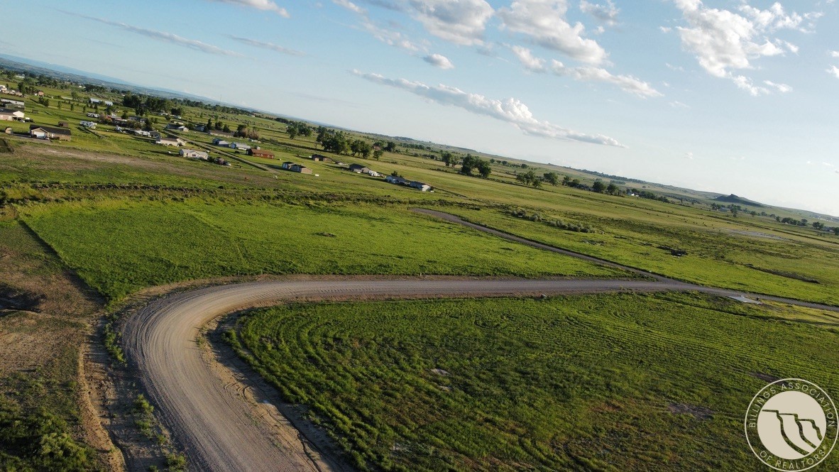 L9B2 Rio Lobo Circle