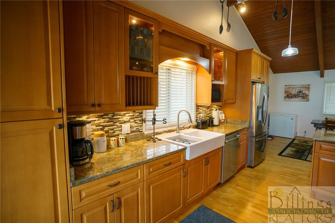 Columbus, Montana 59019, United States, 3 Bedrooms Bedrooms, ,2 BathroomsBathrooms,Residential,Contingent,67614