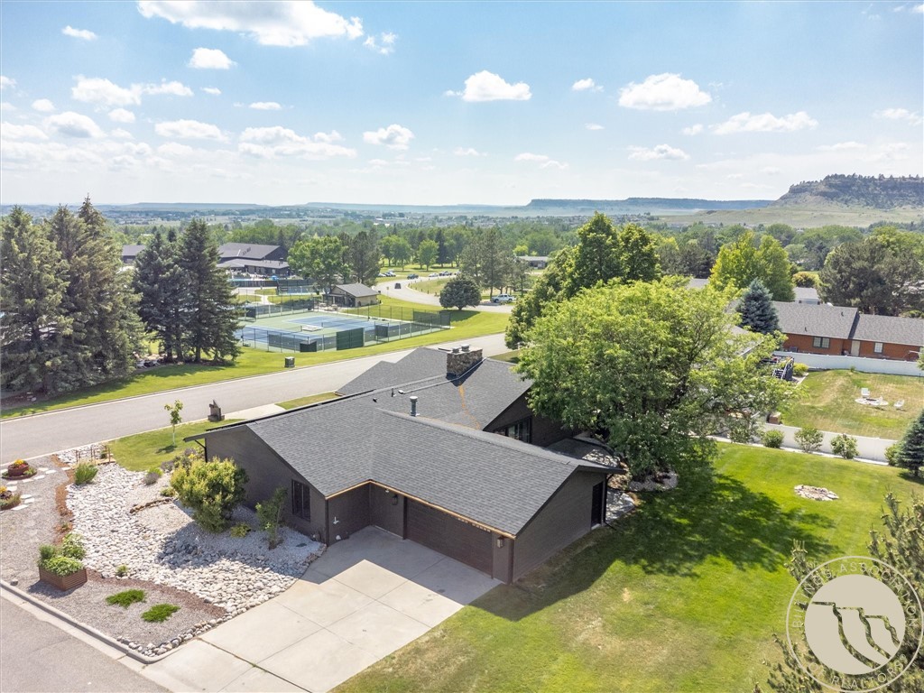 5625 WALTER HAGEN Drive