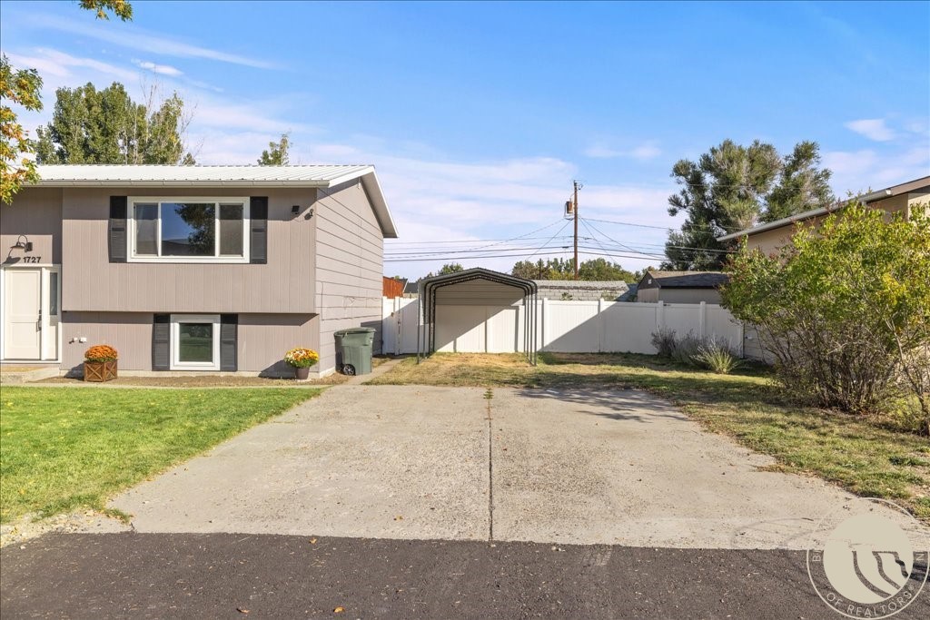 1727 Wicks Lane