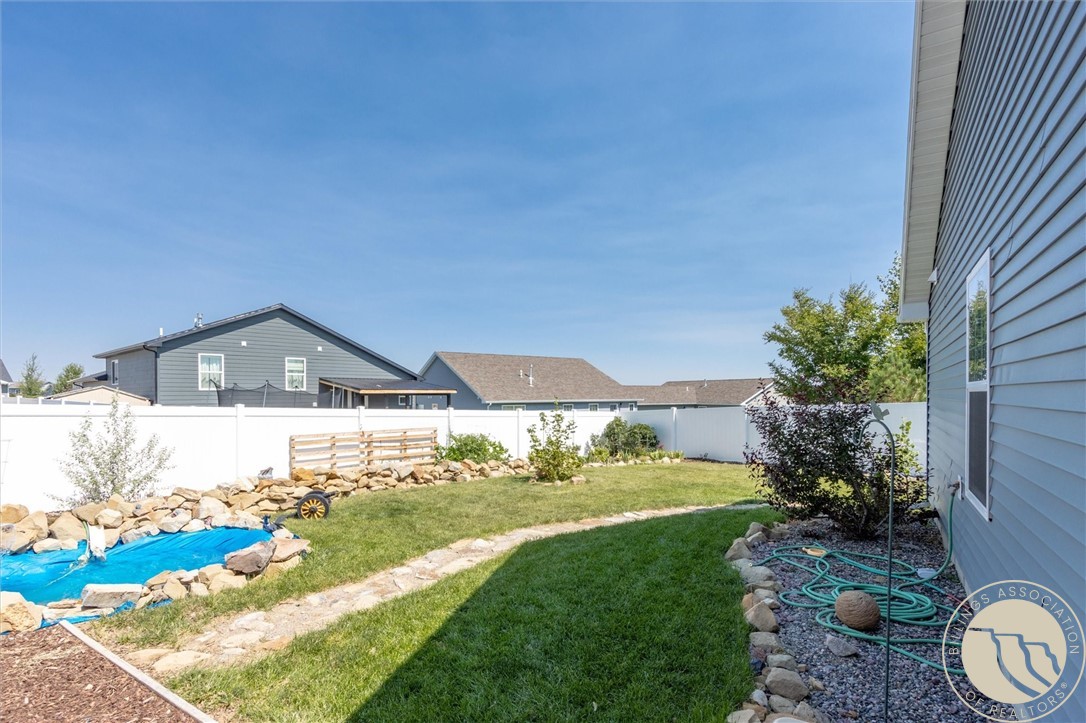 2233 Sierra Vista Circle