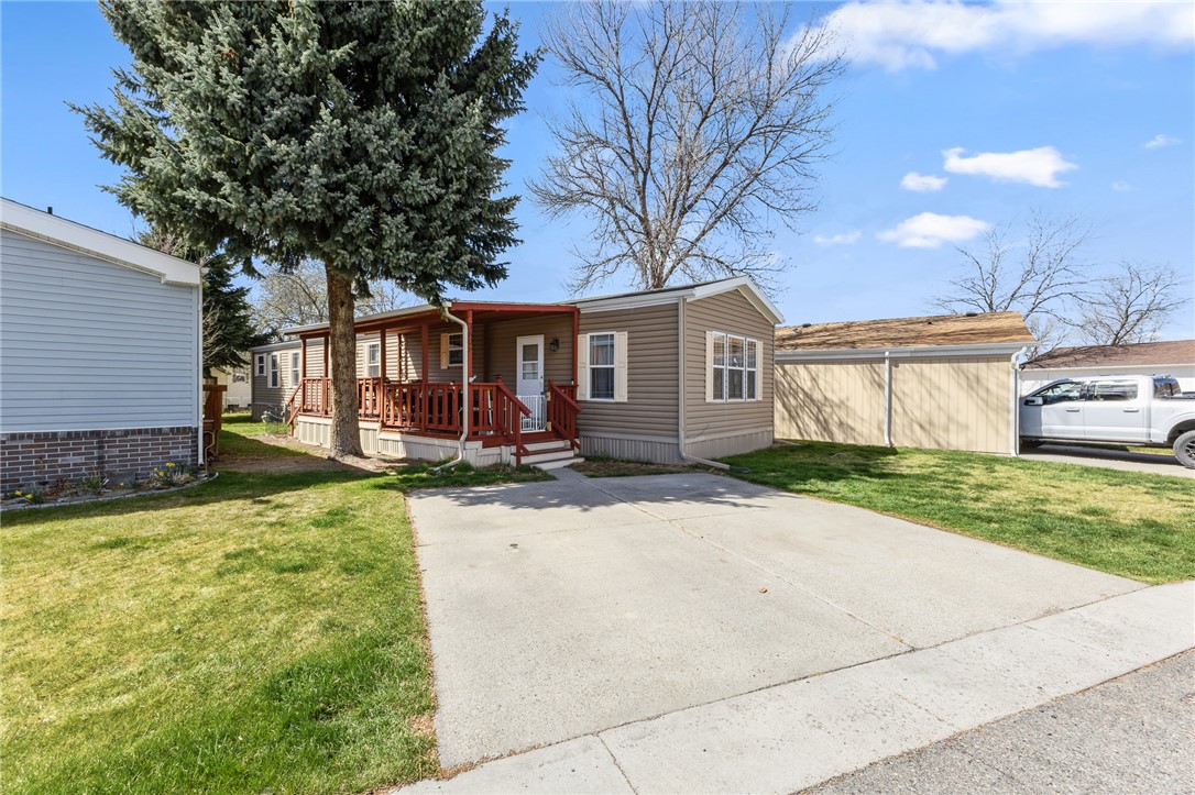 3805 N Tanager Lane