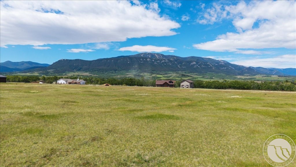 32 Red Lodge Creek Road