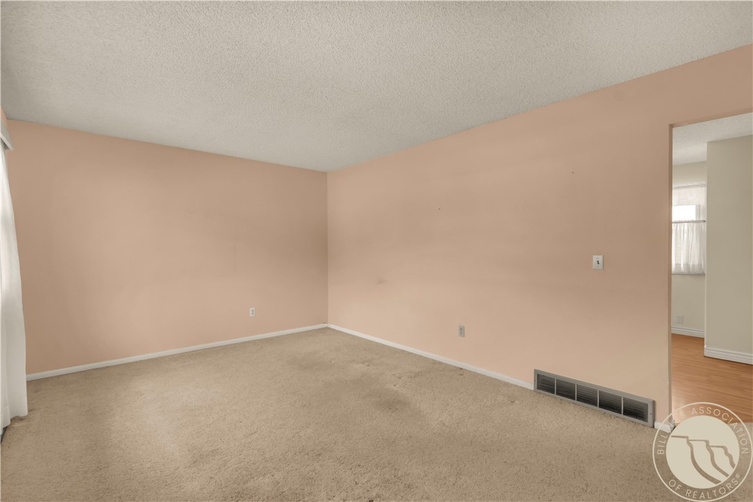2702 Rehberg Lane