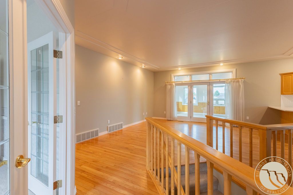 2113 Skyview Drive