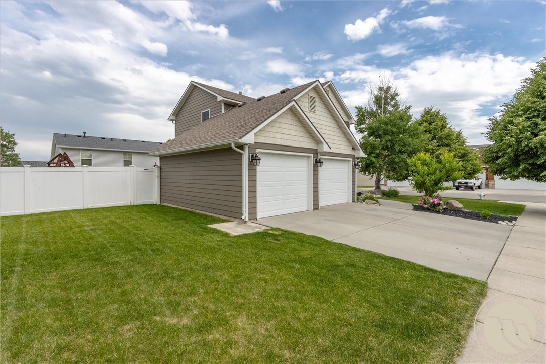 1541 Norwood Lane