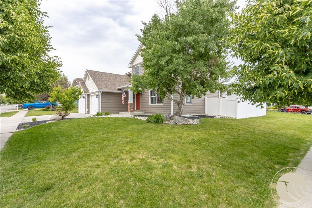 1541 Norwood Lane