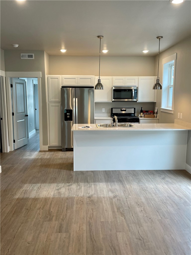 1661 Annas Garden Lane