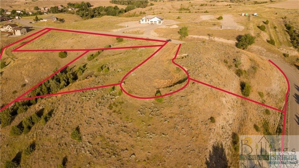 NA Raven Circle Lot 27&28
