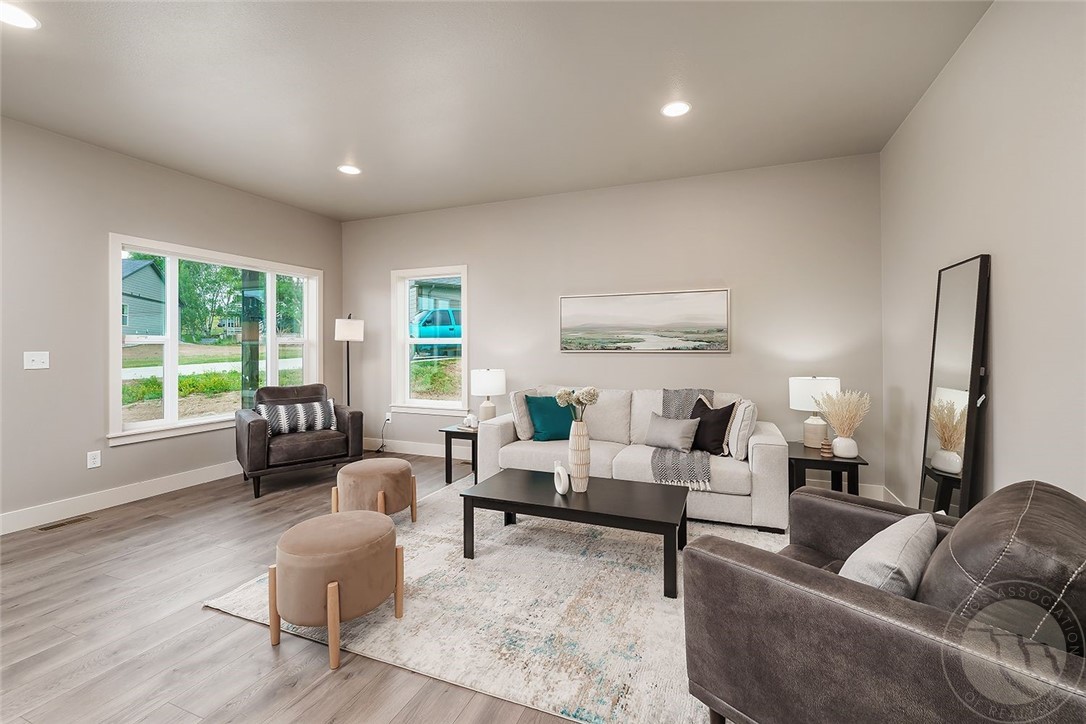 927 Tierra Drive