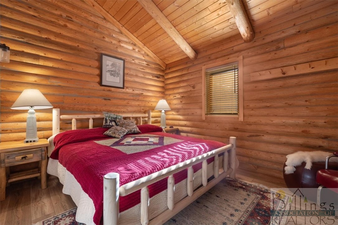 Nye, Montana 59061, United States, 2 Bedrooms Bedrooms, ,1 BathroomBathrooms,Residential,Active,68737