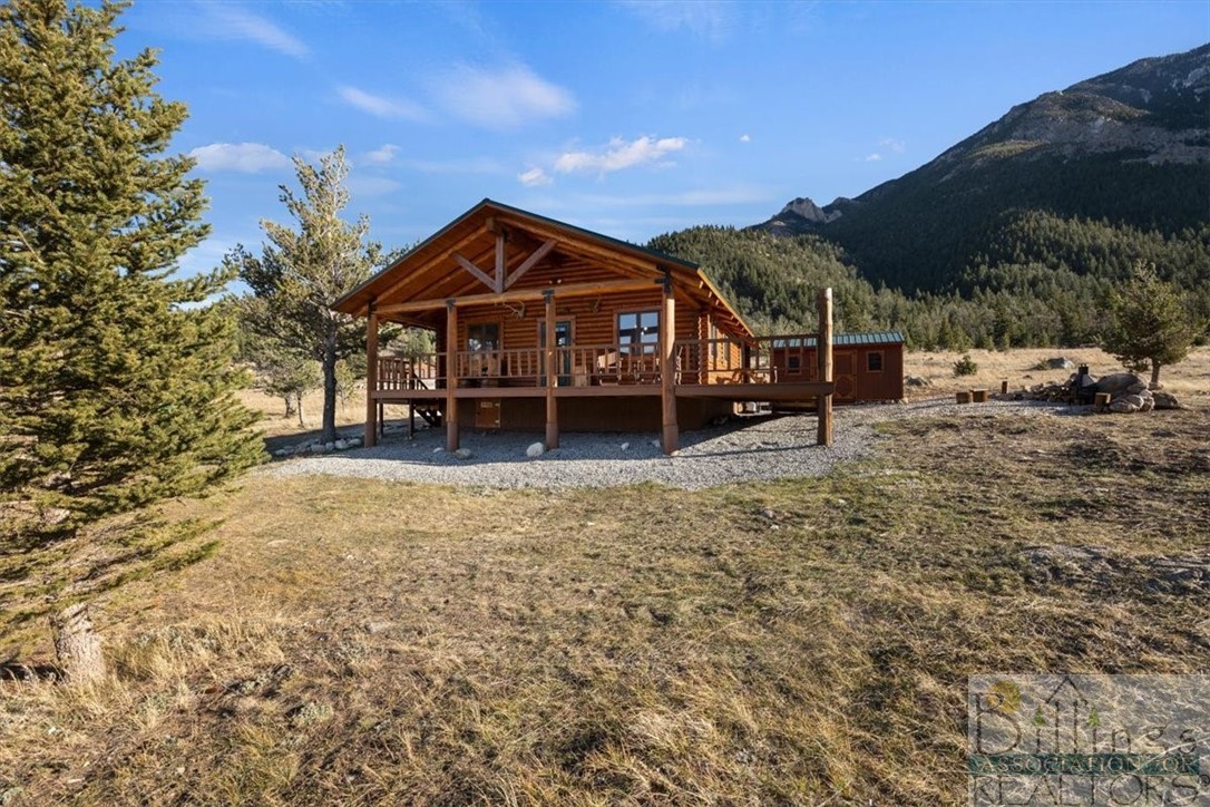 Nye, Montana 59061, United States, 2 Bedrooms Bedrooms, ,1 BathroomBathrooms,Residential,Active,68737